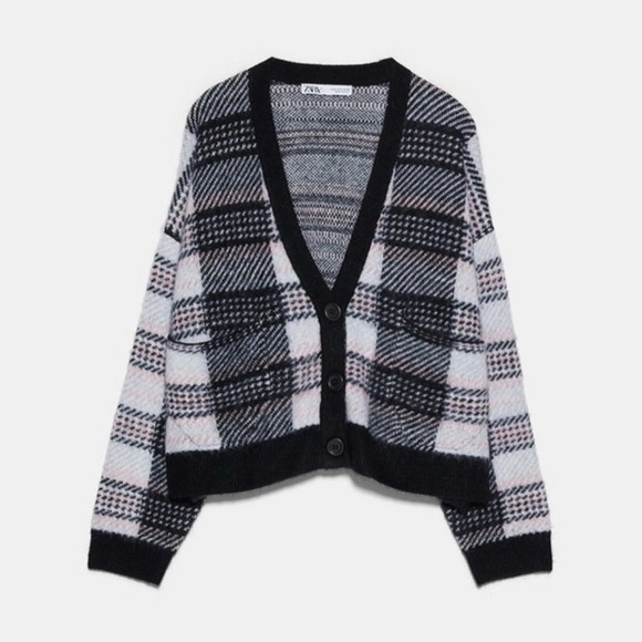 SOLD 🦋 ZARA Plaid Cardigan Size Small NWT - Picture 2 of 5